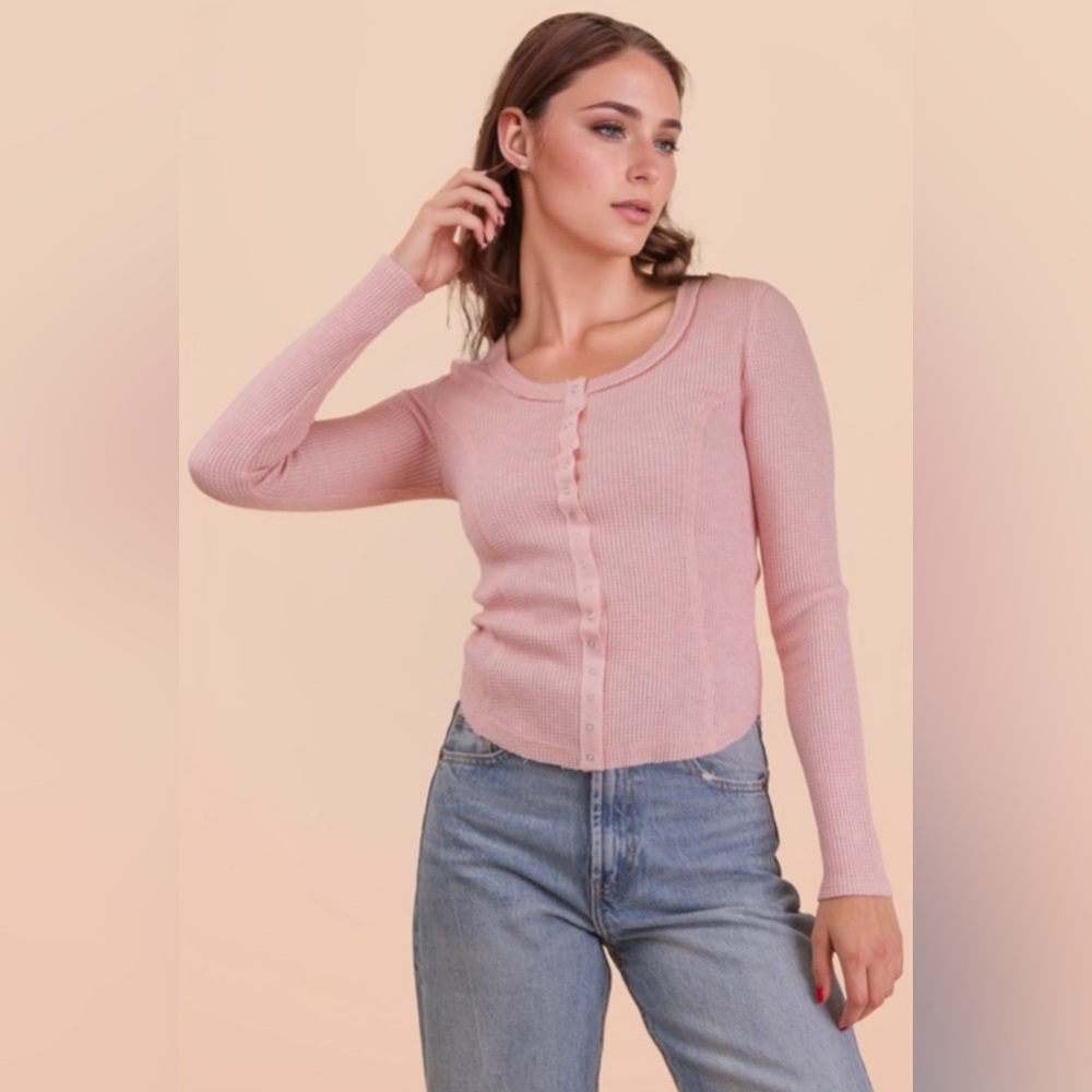 Women's Pink Ribbed Snap Button-Up Top